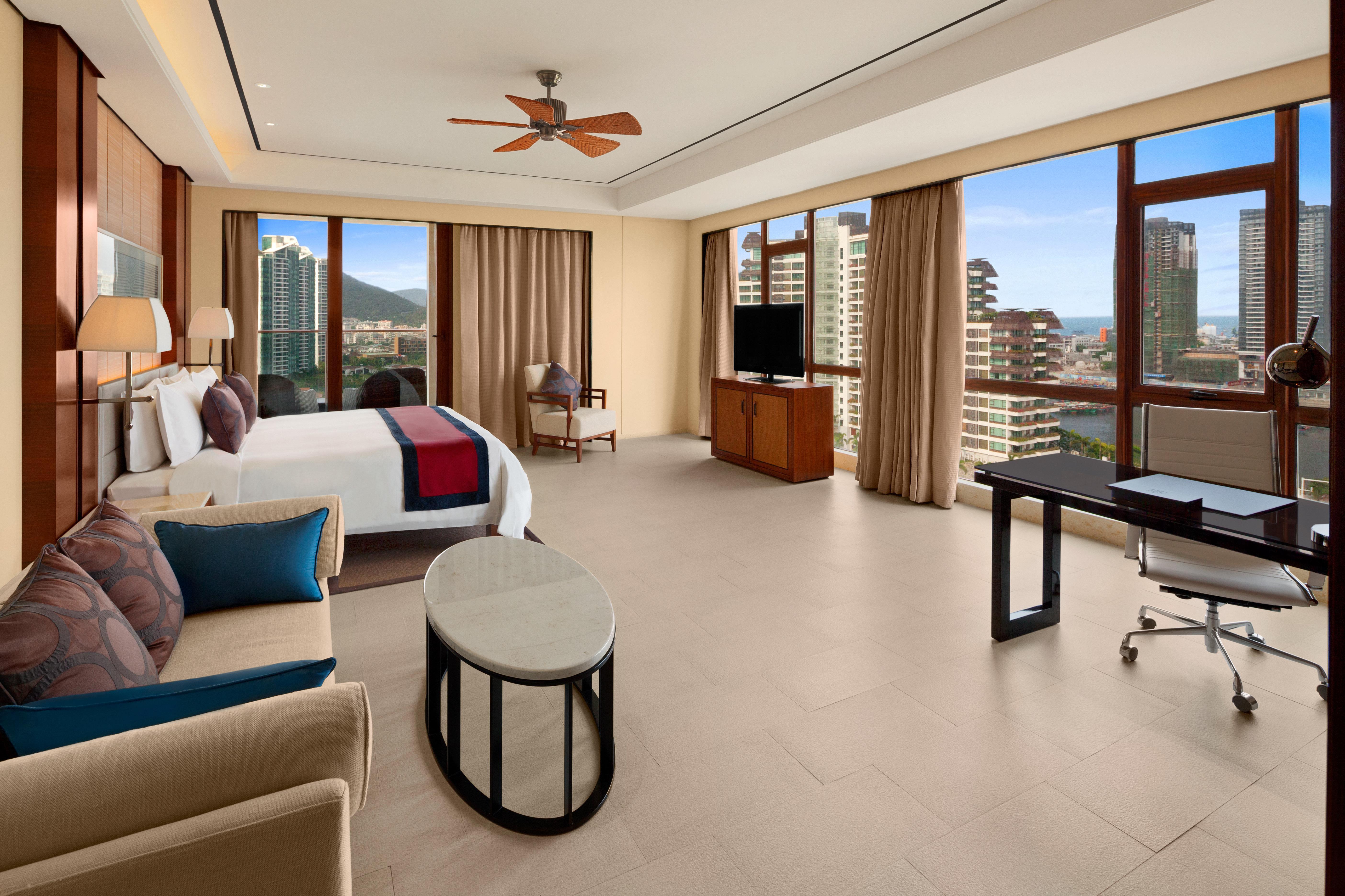 คราวน์ พลาซา ซานยา ซิตี้เซ็นเตอร์ Hotel ซานย่า ภายนอก รูปภาพ